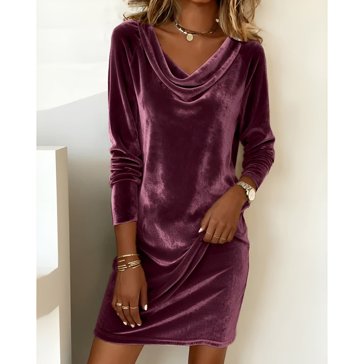 Aitana™ | Vestido de terciopelo suave y elegante