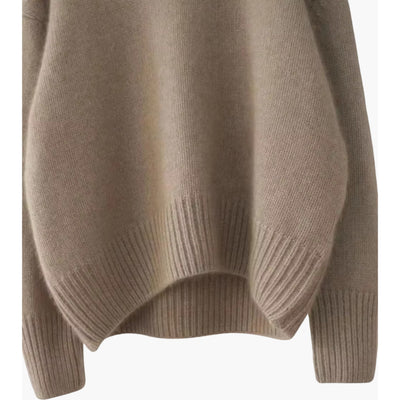 Emilia™ | Suéter Suave de Cuello Alto